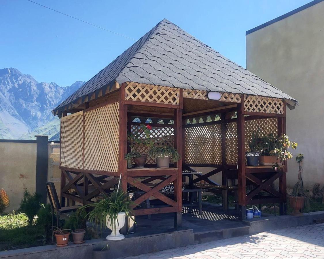 Bibo'S Kokhi Guesthouse Kazbegi Luaran gambar